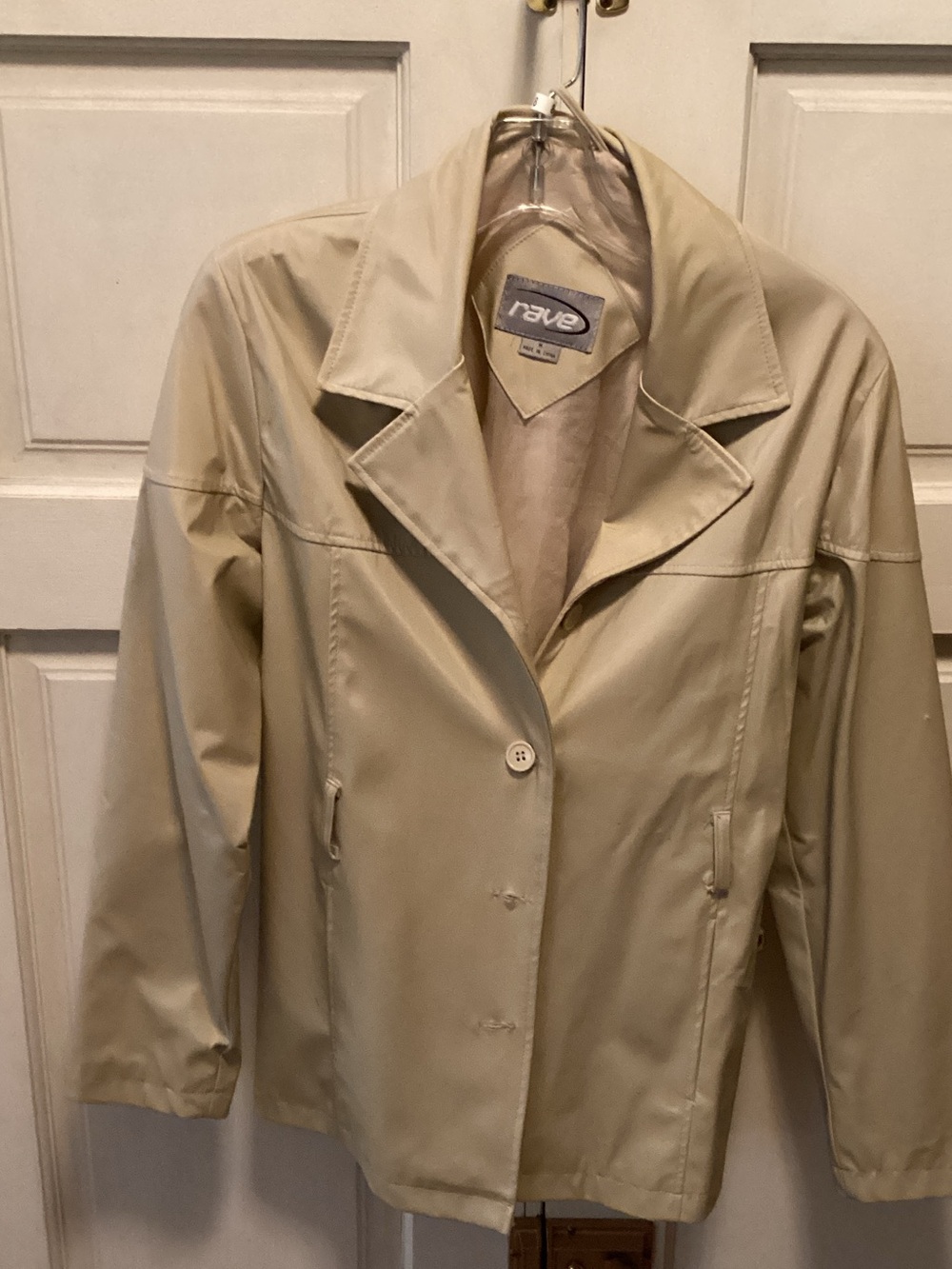 rave Women's Cream Single-Button faux leather Jacket missing belt